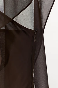 ROBE ASYMÉTRIQUE CAPE LIMITED EDITION