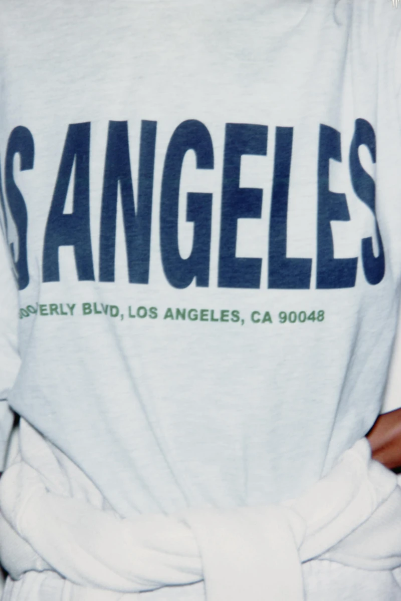 OVERSIZED TEXT T-SHIRT