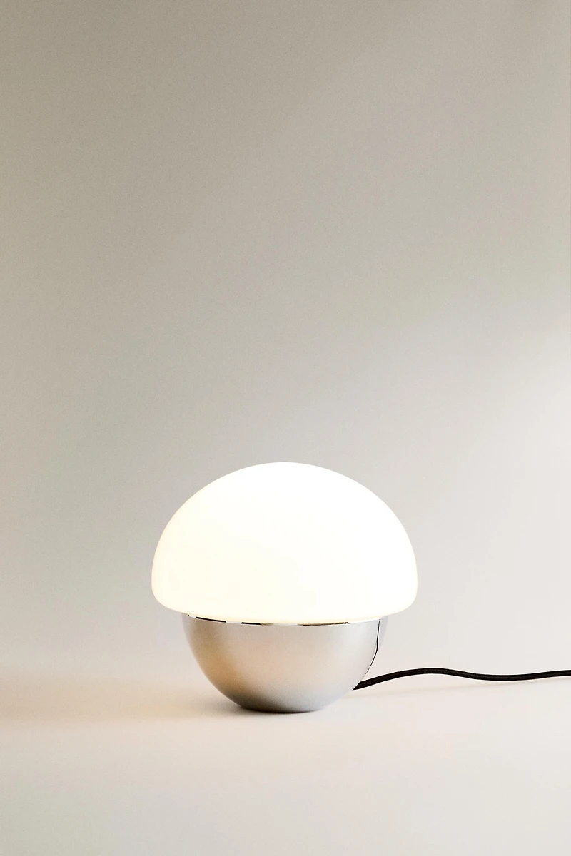 OVAL TABLE LAMP