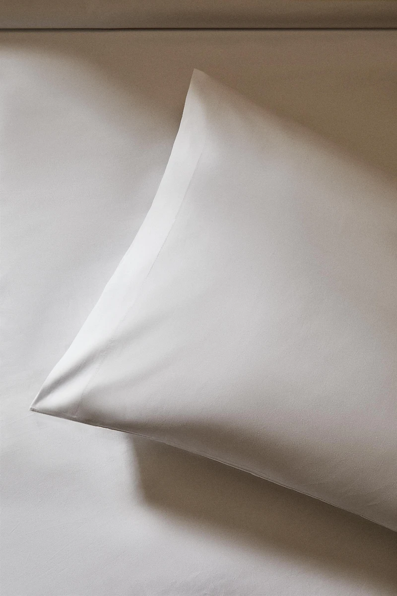 PERCALE COTTON PILLOWCASE WITH FLANGE (500 THREAD COUNT)