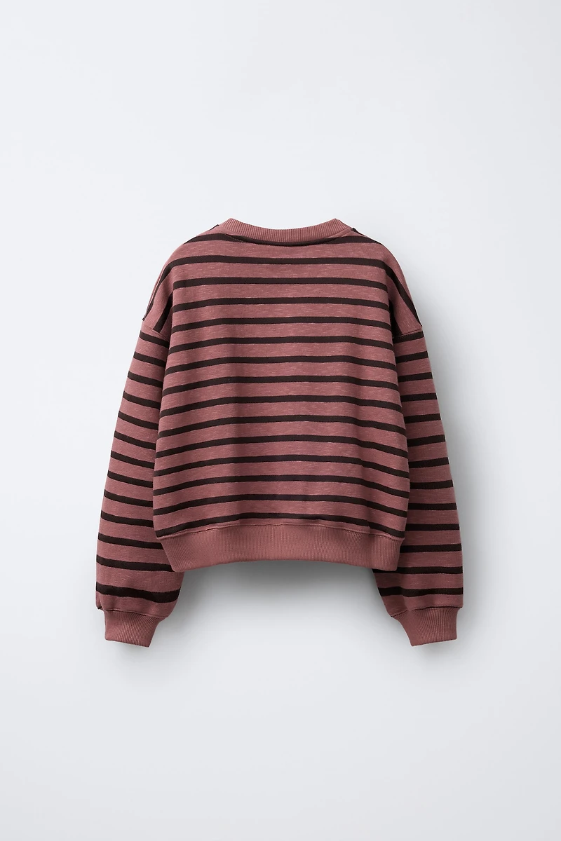 STRIPED TEXT SWEATSHIRT