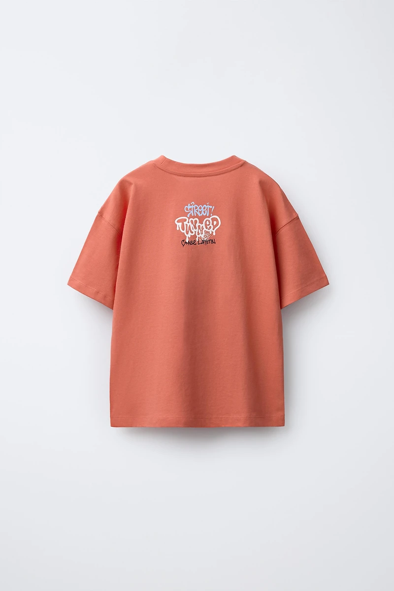GRAFFITI PRINT T-SHIRT