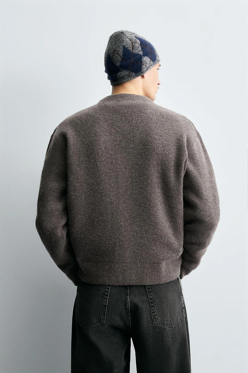 TEXTURED KNIT CARDIGAN