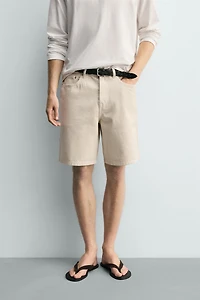 STRAIGHT FIT DENIM SHORTS