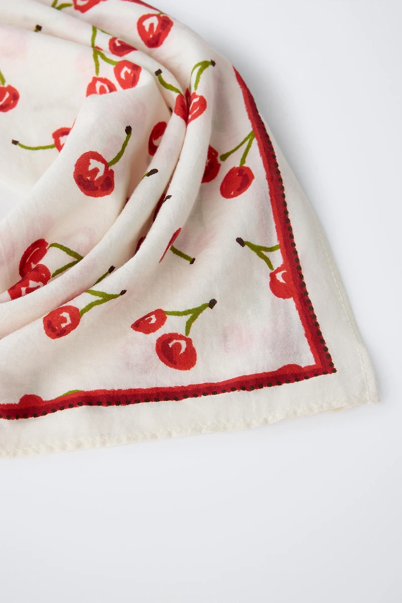 BANDANA CARRÉE CERISES