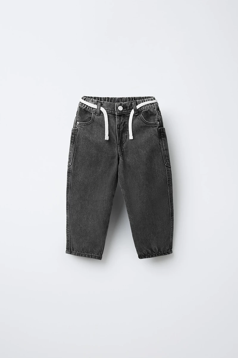 BAGGY JEANS WITH BELT