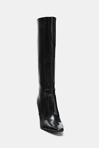 ENGRAVED HEELED BOOTS