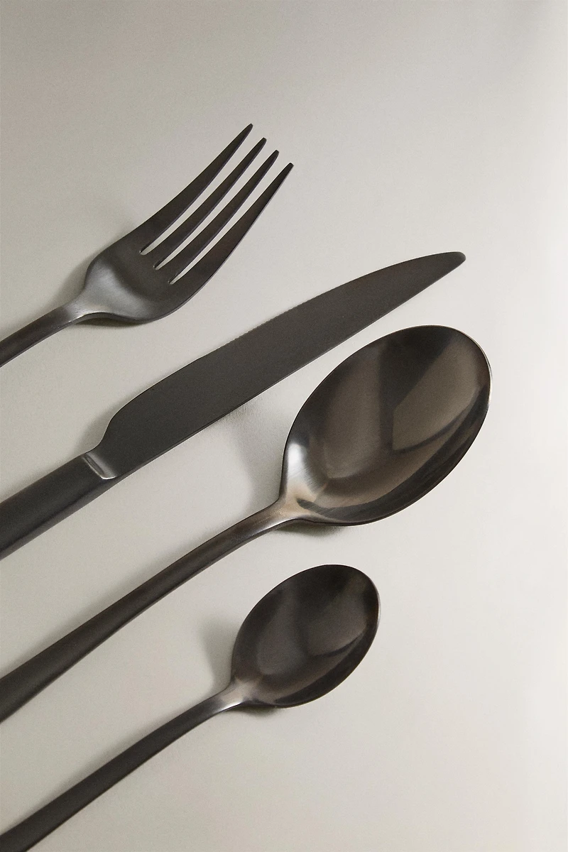4-PIECE BLACK STEEL FLATWARE SET