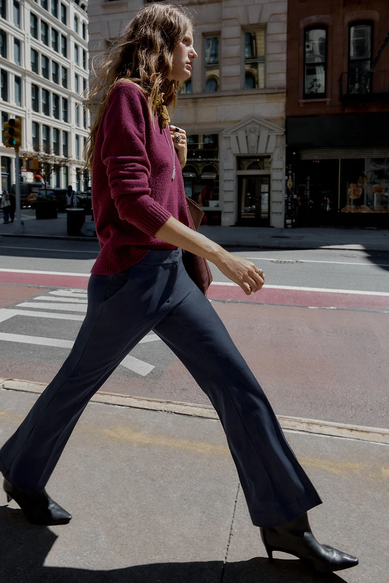 STRAIGHT LEG PANTS
