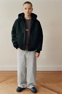 STRAIGHT JEANS WITH SEAMS