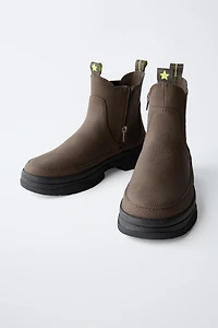ANKLE BOOTS WITH PULL TABS