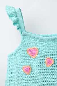 CROCHET HEARTS KNIT TOP