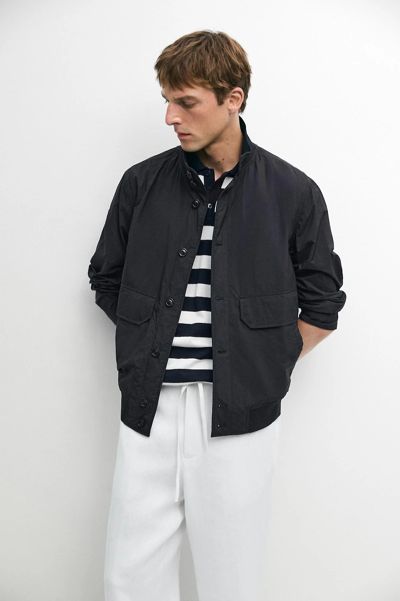 Bomber jacket with pocket details