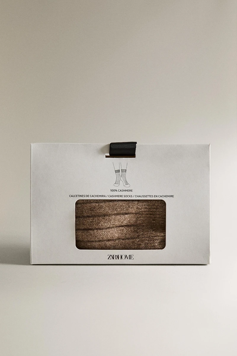 CASHMERE SOCKS