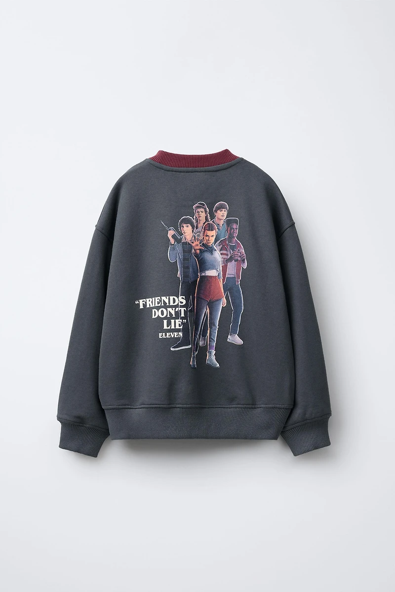 STRANGER THINGS ™/ © NETFLIX PRINT SWEATSHIRT