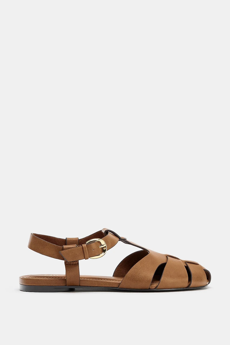 FLAT FISHERMAN SANDALS