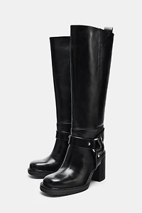 BOTTES EN CUIR À BOUCLES