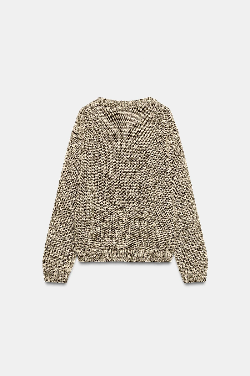 PULL EN MAILLE AVEC FIL MÉTALLISÉ