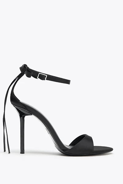 BOW ANKLE STRAP SANDALS