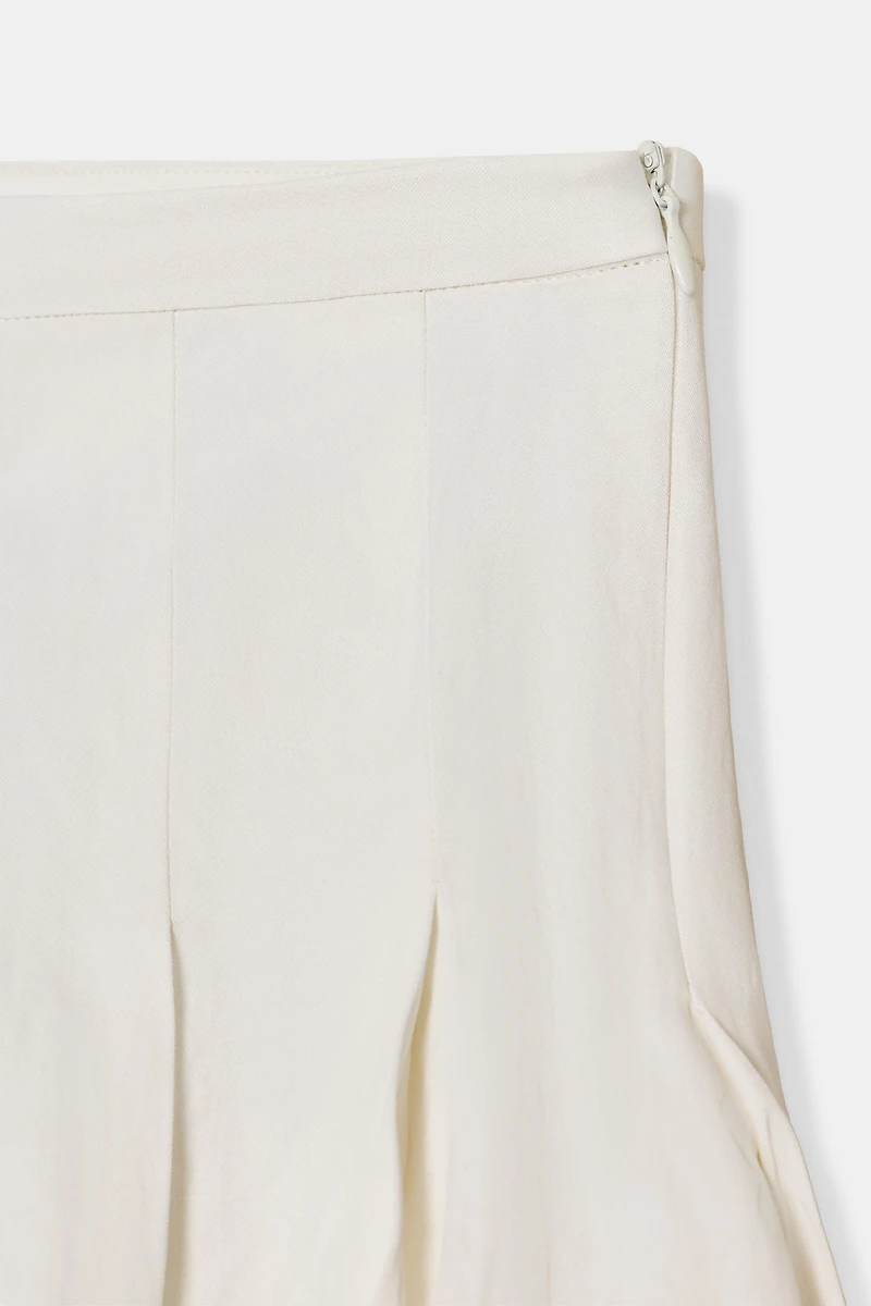 ZW COLLECTION PLEATED SHORTS