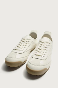 BASKETS STYLE RÉTRO