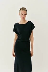 LONG KNIT DRESS WITH SIDE RUCHING