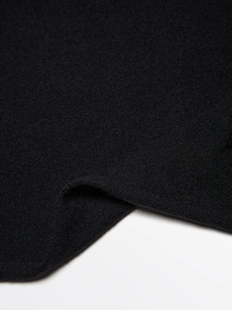 100% cashmere scarf