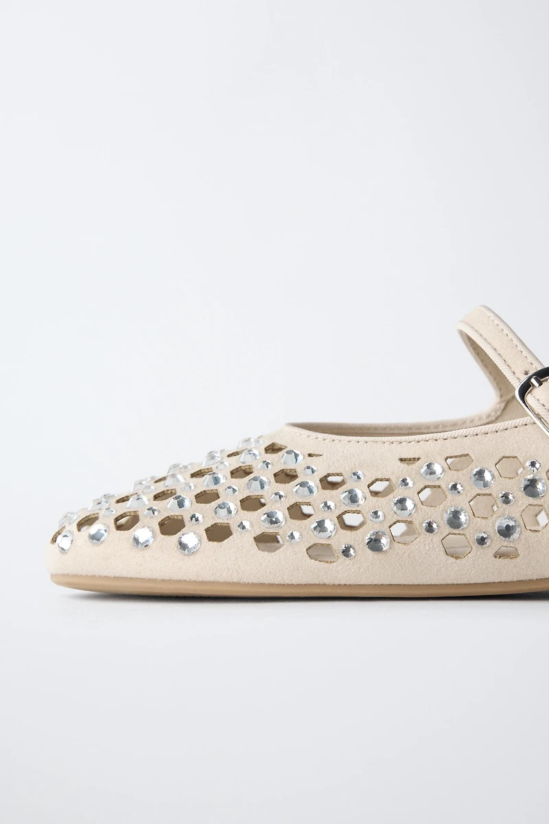 SPARKLY CUT-OUT MARY JANES