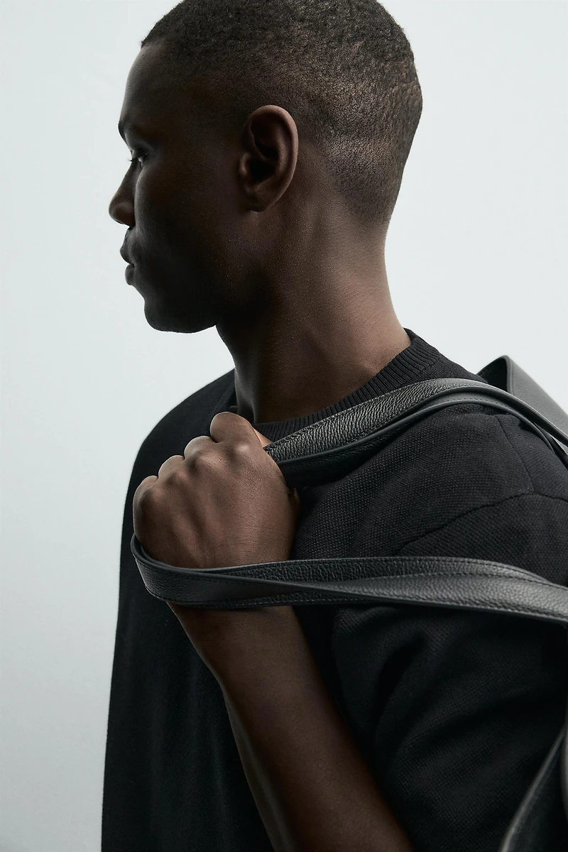 RELAXED FIT KNIT T-SHIRT