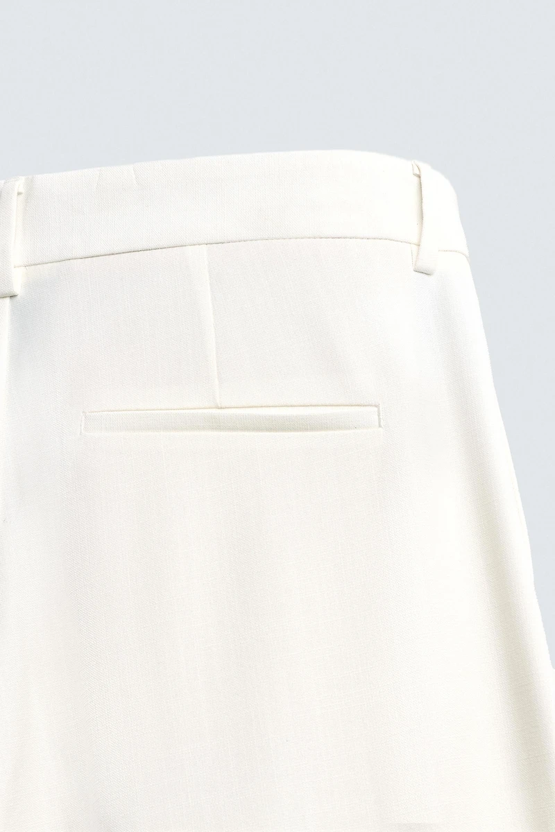 TEXTURED RELAXED FIT PANTS
