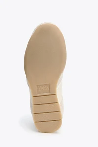 HIGH TOP SNEAKERS