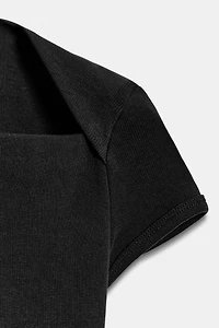 SQUARE NECKLINE T-SHIRT