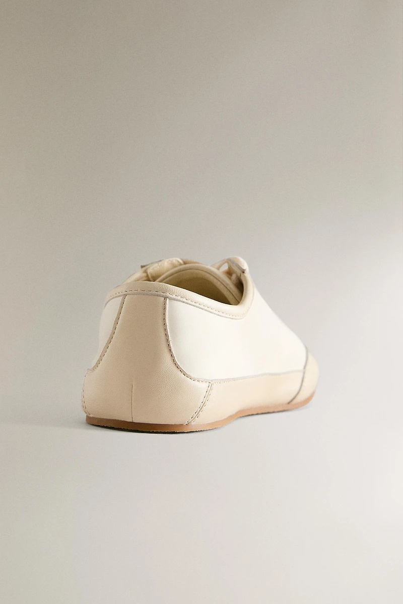 LEATHER SPORTS SHOE