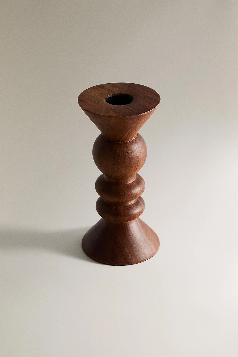 CHANDELIER EN BOIS
