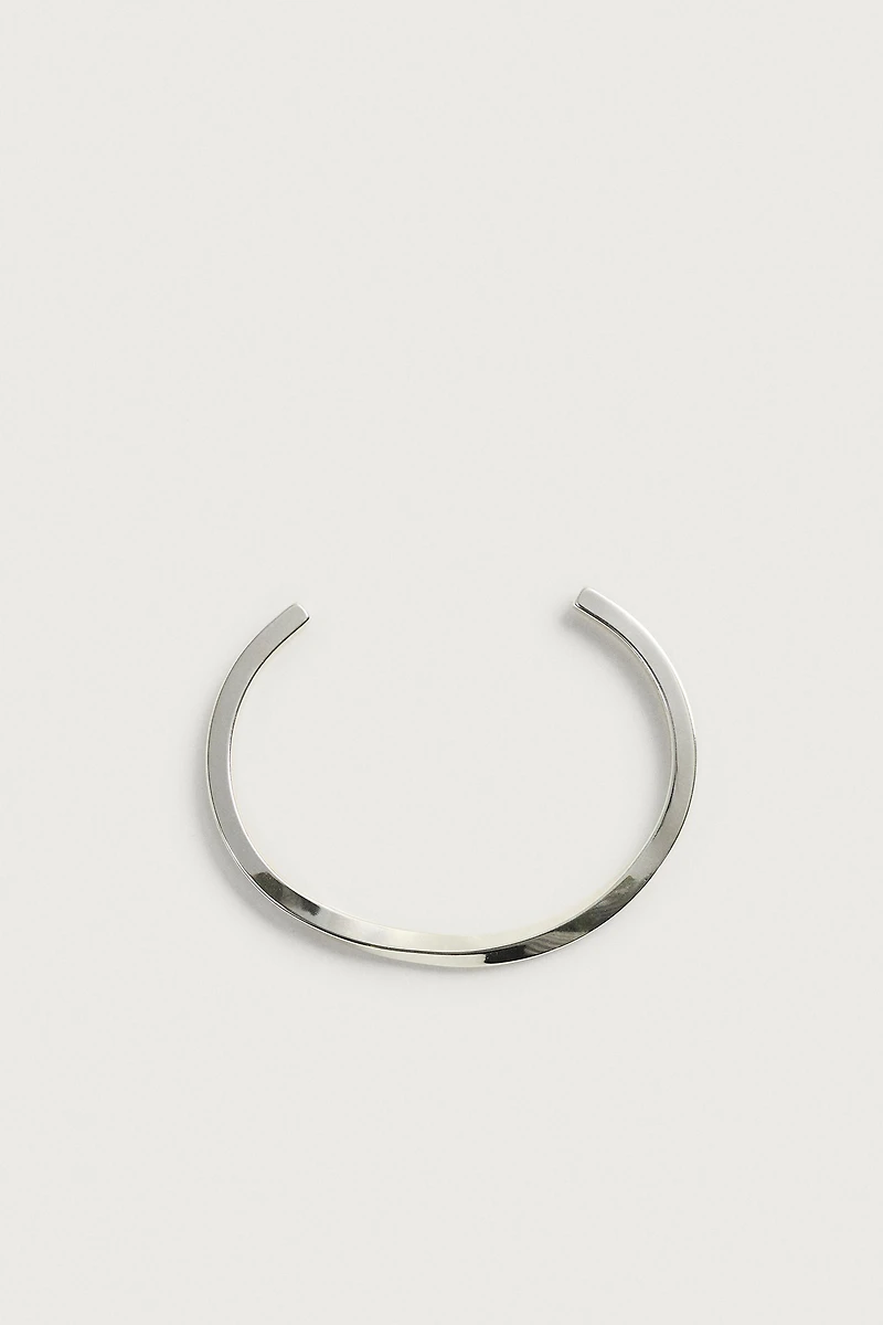 STAINLESS STEEL BANGLE