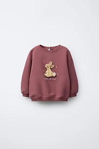 RABBIT APPLIQUÉ SWEATSHIRT