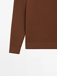 Knit cotton and wool sweater with crew neck