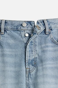 JEAN STRAIGHT FIT