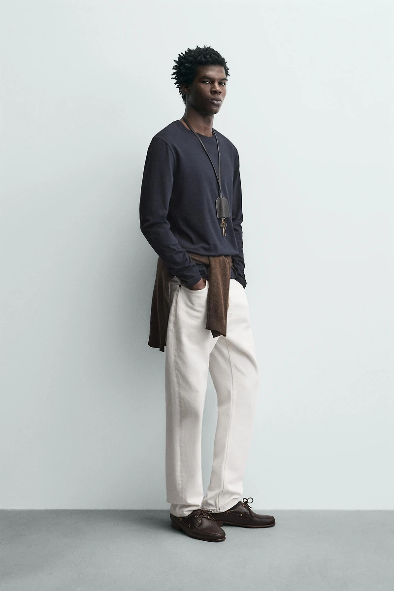 BASIC SLIM FIT T-SHIRT