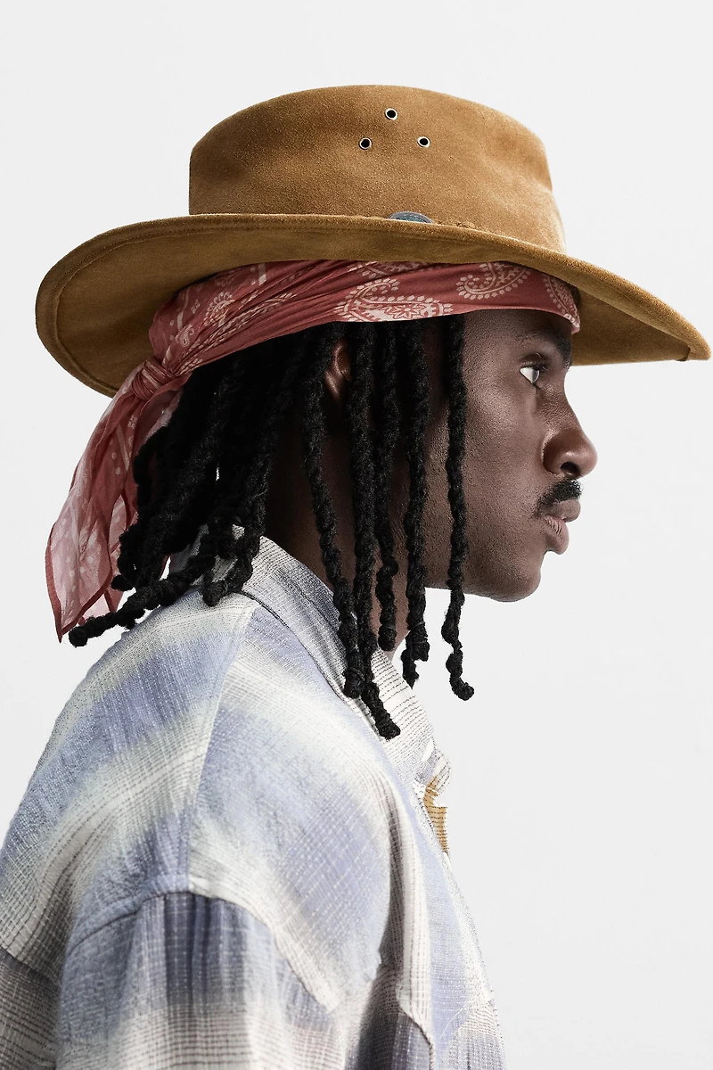 SUEDE LEATHER HAT