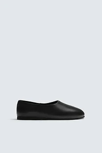 MOCASSINS EN CUIR SEMELLE VIBRAM® AARON LEVINE X ZARA
