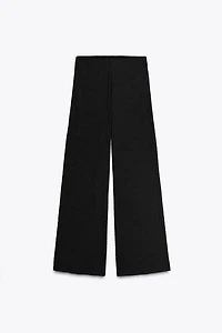 TEXTURED STRAIGHT LEG PANTS