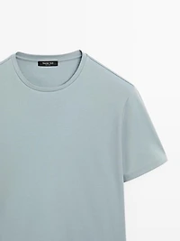 Short sleeve cotton blend T-shirt