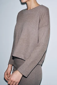 LONG SLEEVE SOFT TOP