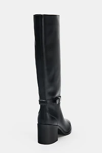 WIDE HEEL BUCKLE BOOTS