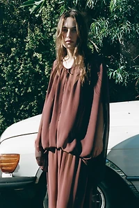 FLOWY LONG DRESS