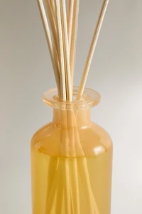 (5.07 oz) CANDIED LEMON SCENTED REED DIFFUSER