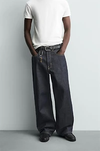 BAGGY FIT JEANS WITH TOPSTITCHING