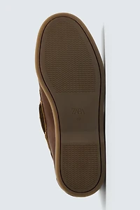 LEATHER BOAT SHOES