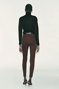 JEGGING TAILLE MI-HAUTE AVEC CEINTURE